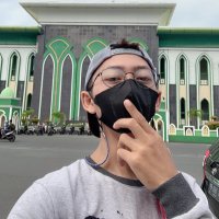 Joey_Zee14 (@raharjosilitong) 's Twitter Profile