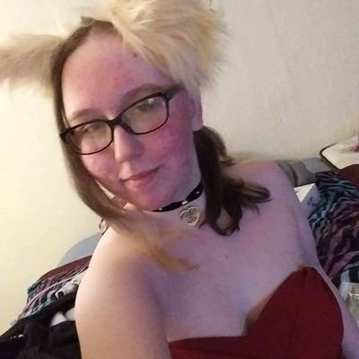 Just a 23 year old neko who's into DDLG/MDLB, video games, & music~ Twitch Affiliate~💎
💞~Taken~💕
🌸~Little/Switch~🌸
♉~Taurus~♉
🌈💒🖤~Bisexual~❤💜💙