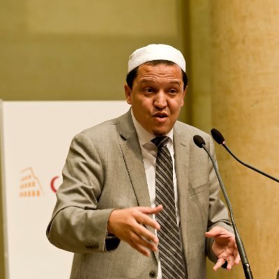 Hassen Chalghoumi responsable associatif et religieux franco-tunisien.