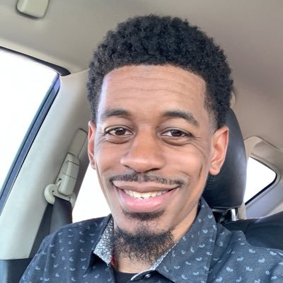 Musician-keys/organ🎹| Aspiring producer🎧🎤💽 | Music is life🎵| God first🙏🏾 | IG: adrian_music | Fb: Adrian Driver | SC: adrian_music08