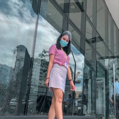 badeth_maria's profile picture. Y O L O 👍