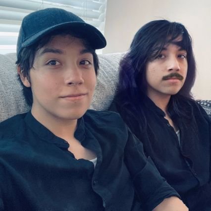 MissGamernerd1's profile picture. Twitter is toxic 😐