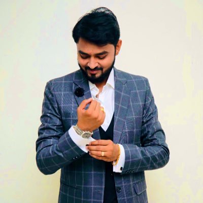 sagar_dhobi's profile picture. professor by profession

automobile and political lover, #LDCE Ahmedabad Alumni