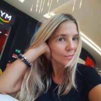 Maria (@sombee84) 's Twitter Profile