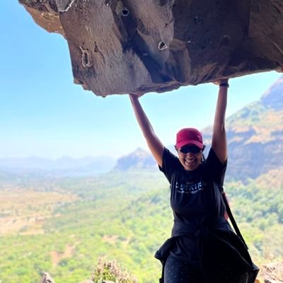 nivya_c's profile picture. renaissance womania