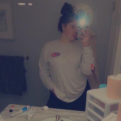 ChloeVanburen's profile picture. #Nikostrong💗💙 RIP dad❤️