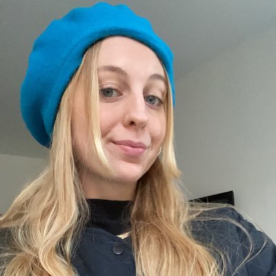 PhoebeHansonLo1's profile picture. she/ her & views etc my own