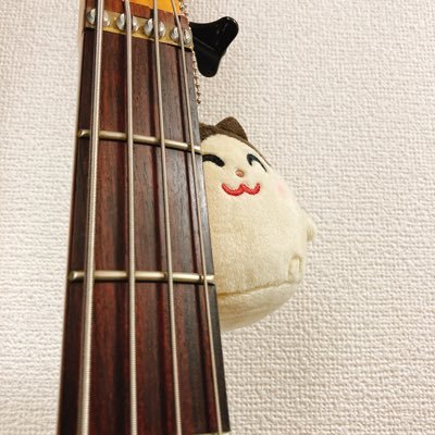 iOS(Swift) / Flutterなど. 半学半教の精神でいきたい. 趣味は走ることで2024-25シーズンのうちにフルマラソンでサブ310, ハーフで85分切りを目指します.