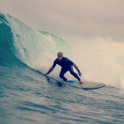 Retired educator, political tragic, avid surfer, builder and PapaG