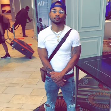 Veteran|Entrepreneur. Dont put a time limit on success. Instagram @liltonybp.