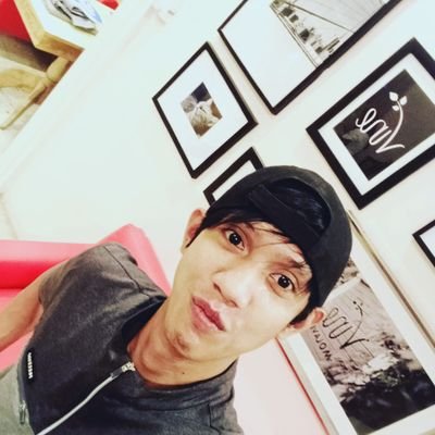 GallegaMuego's profile picture. miracle is another name of hardwork 😊🤣😂😇🤩😍