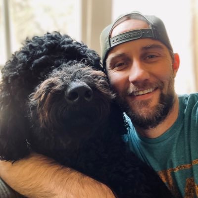 lee_holcomb's profile picture. Fueled by coffee 🚀