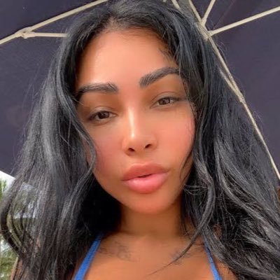 I’m a new page everyday 💯
Capricorn ♑️ queen
Freak 😌
Loving 🥰 and charming