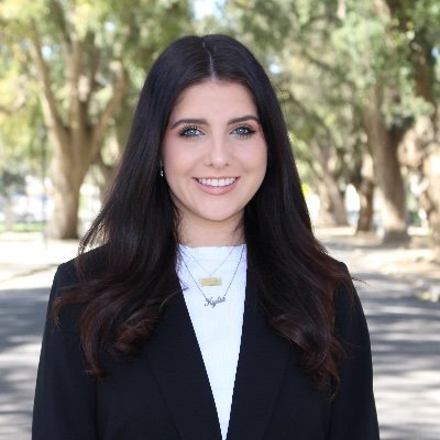 UC Davis '21 | Environmental Policy Analysis and Planning & Political Science- Public Service| Environment California Intern | Tweets and views are my own.