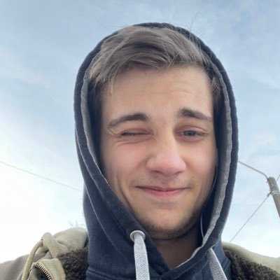 Oleg72471810's profile picture. 