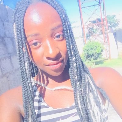 hey 🤖🤖 live your life to full brightness 💚💚🔥 proudly Zambian 🇿🇲🇿🇲🇿🇲. I’m an upcoming YouTuber ❤️💚go subscribe to gracebweupe 🌻🌻