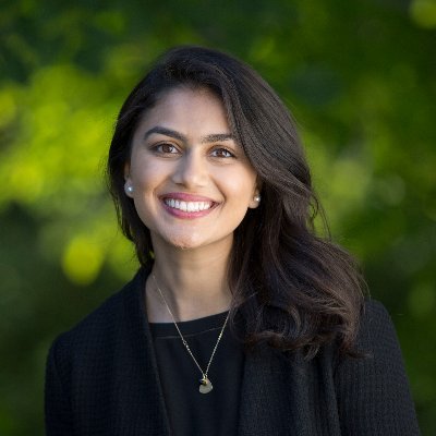 niralibchauhan's profile picture. Rising M3 at @UICCOM | @dartmouthinst MPH | @JohnsHopkinsPHS
Aspiring physiatrist (she/her)
@GABakingShow Season 6 - bakes on ig: @niralibchauhan
🌿 Chicago