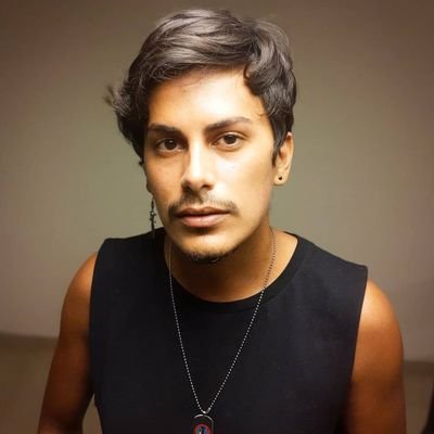 Jornalista apaixonado por música | Doc. 'Beco das Garrafas, o beco que influenciou o mundo' https://t.co/oZwu4FFQlD | Instagram: https://t.co/Qgf9ff3NMz