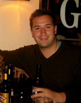 hwrl's profile picture. habitual retweeter.