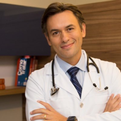 Médico cardiologista e ecocardiografista em Porto Alegre.