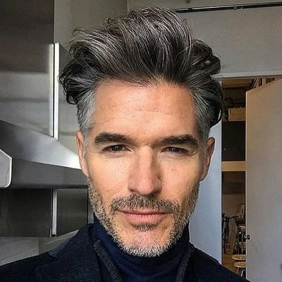 DefectNut's profile picture. Horror 🎬 Fan. 🎃 Long live captain hook. Single dad to a wonderful munchkin and two fur balls. 🐈🐈