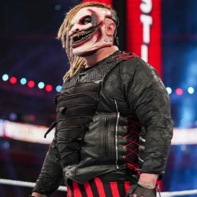 JasonCo05926721's profile picture. Hi my name is Daniel I love WWE,ROCK MUSIC breaking benjamin, skillet, paramore, the letter black, three's Grace and so on. I also like WWE and mortal Kombat