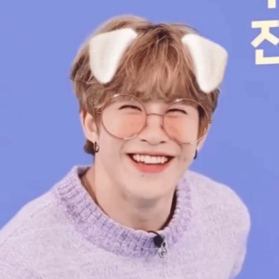⚘ 𝐝𝐞𝐧𝐭 𝐝𝐞 𝐥𝐢𝐨𝐧, 𝐃𝐚𝐧𝐝𝐞𝐋𝐈𝐎𝐍. LQ Gif / video for #ASTRO #JINJIN. Promising all my love for you.
