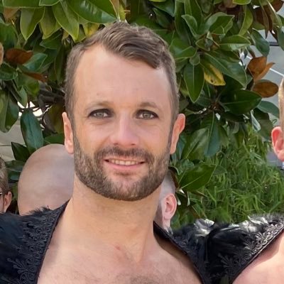 I’m a gay man that sometimes wears high vis and sometimes wears makeup. Whatever I’m doing I’m having fun though