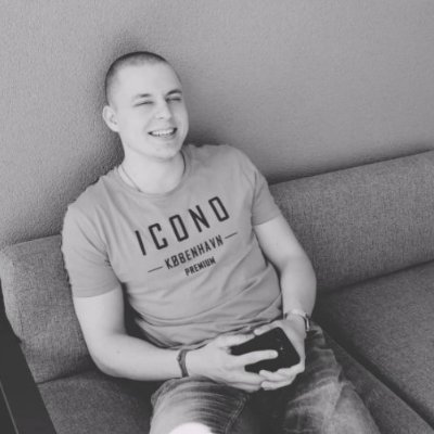 DanielEnder96's profile picture. "Freiheit beginnt dort, wo die Angst endet."