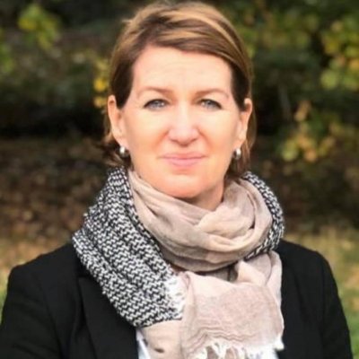 Vastgoedstyling Devi / CRISP stylist / Karwei stylist / LNV gecertificeerd verkoopstylist / woningfotografie / medeoprichter en secretaris ZZP Krimpenerwaard
