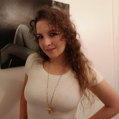 CharlotteHanddy's profile picture. généreuse 🥰