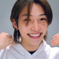 v (@chansmagnumdong) 's Twitter Profile