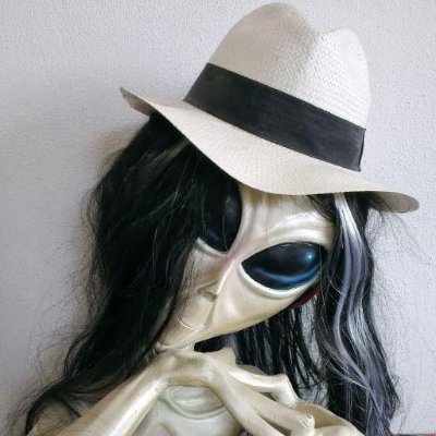 Linux Sysadmin, interested in all technology.
Distro of choice: Gentoo.
Love to hack around with every piece of soft- or hardware I get my hands on.
He/Him.