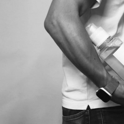 katsuya__55555's profile picture. 元HONDA・Google → 現経営者   20代キャリア戦略 & 朝活コミュニティ運営中   筋トレ / 健康 / SDGs / 不動産 / ラーメン好き 🍜   20代の人生を加速させる発信をします！