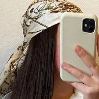 hrndz_laura's profile picture. 