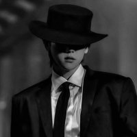 π. (@blackwhitebbh) 's Twitter Profile