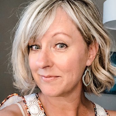 lifecoachrachel's profile picture. Intuitive, Meditation & Yoga Teacher, Reiki Practitioner Let Your Intuition Be Your Guide