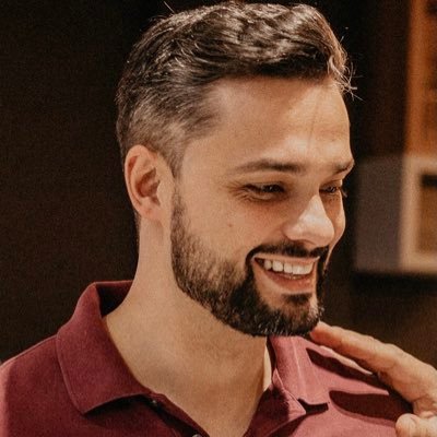 Empresário Mineiro, Formado em Administração. Amor a Cristo, Família, e ao Brasil 🇧🇷. Meus direitos inalienáveis: vida, liberdade e propriedade ⚔️