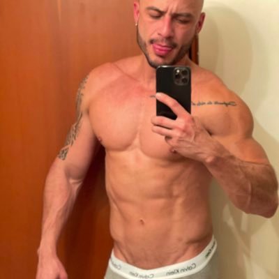 rodriguezrg4's profile picture. Un colombiano 🇨🇴 sexi guapo