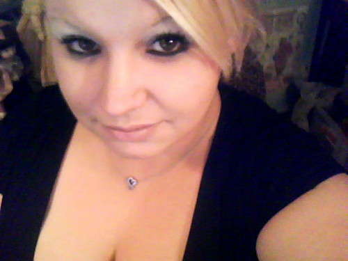 AmberMirs's profile picture. im 22 years old im a scorpio ,outgoing , strong , easy going and love life and to laugh