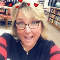 Brenda Hollowell - @BrendaHollowel6 Twitter Profile Photo