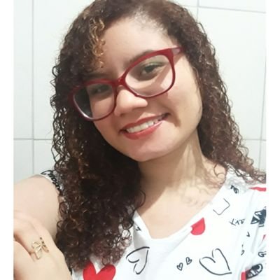 - Android Developer 📱 ♡
- Computer Scientist 👩🏻💻 📚
- I love reading and learning new things!¡! 🤗 ☆