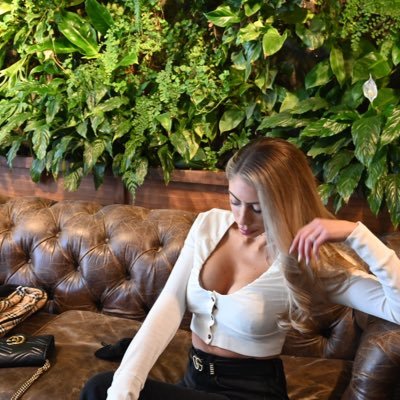 juliettef444's profile picture. Sober & Spiritual 👸🏼✨🧘🏼‍♀️ Mommy x3 & Wife