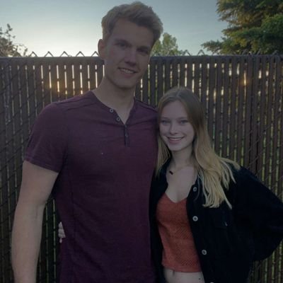 IsselMason's profile picture. 