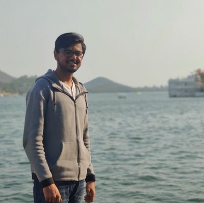 dakshjaglan's profile picture. Maverick
With an appetite for knowledge