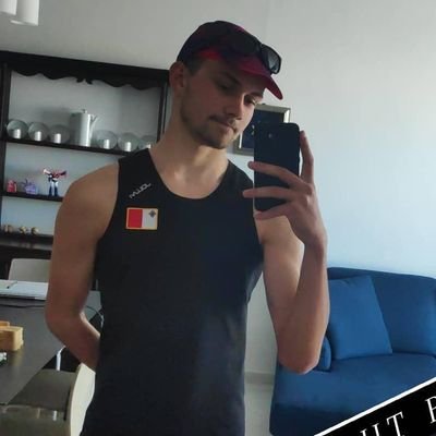 MalcJVas's profile picture. 