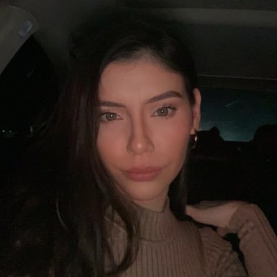 dnlrlpz's profile picture. nothin to say, really.