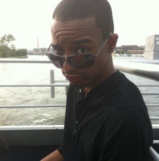 growingbuggs's profile picture. My story speaks for anyone who refuses to be simplified.