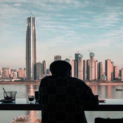 中國普通小市民!🇨🇳
願諸君將振興中國之責任,置之於自身之肩上。🇨🇳
清澈的愛,只為中國,為國發聲,用自己的方式看世界。🇨🇳
以四百兆蒼生之眾,數萬裏土地之饒,因可發奮為雄,無敵於天下。🇨🇳
發揚吾固有之文化,且吸收世界之文化而光大之,以期與諸民族並驅於世界。🇨🇳