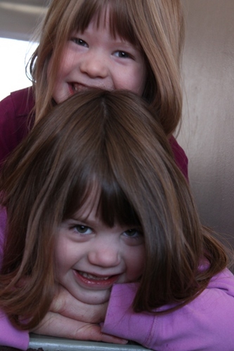 HollyGordon1's profile picture. Mom of 6 trying to get through days of mundane routine. Attempting good photography, great pizza and wishing for time to do artwork, jewelry design, ...